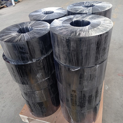 O Duro 60 suporta um transporte de correia de borracha preto da saia da folha para o cimento carbonoso