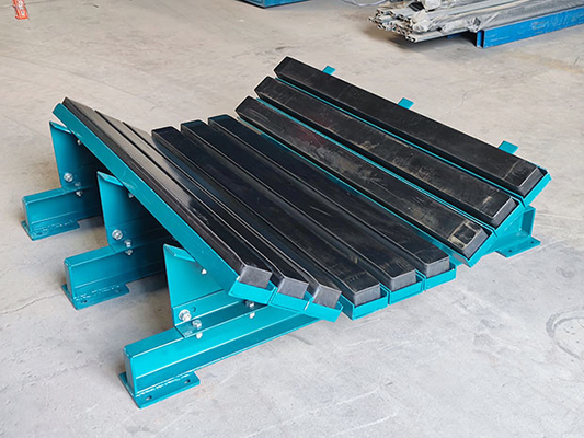 Cama do impacto do transporte de correia com barra do impacto da fricção UHMWPE da substituição a baixa