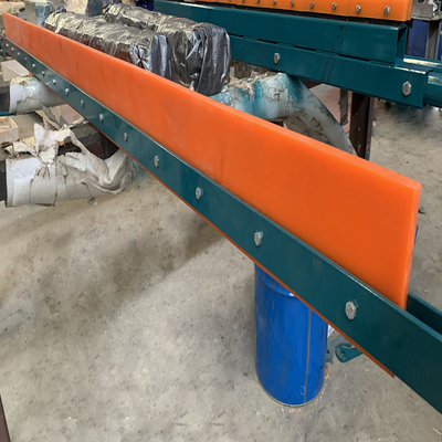 Líquido de limpeza da correia transportadora do poliuretano mim tipo raspador diagonal do arado para a correia do retorno
