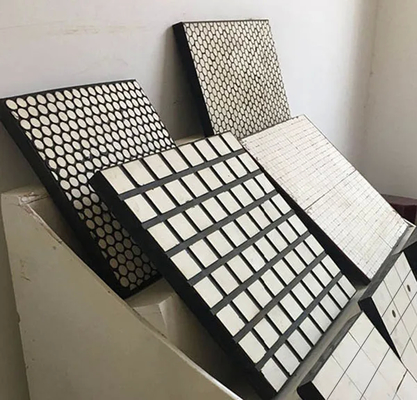 Tamanho personalizado Chapa de cerâmica revestimentos de desgaste para parafusos Instalação